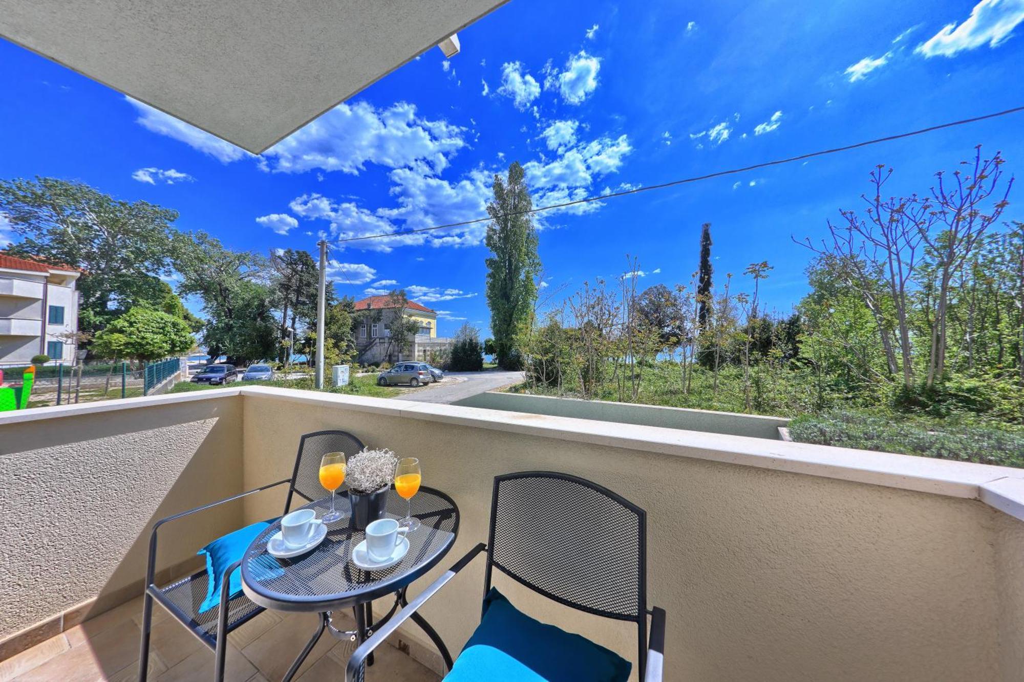 Iris Beach Apartments Каштела Номер фото